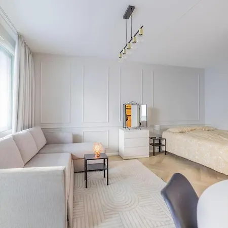 30M2 Studio - 500M From Train Station To Airport And Helsinki City Centre Vantaa Exterior photo